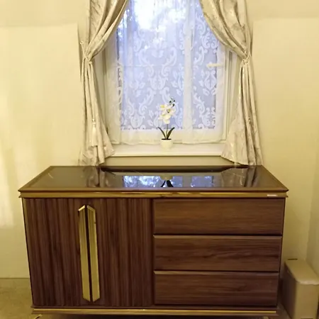 Gold Apartman *